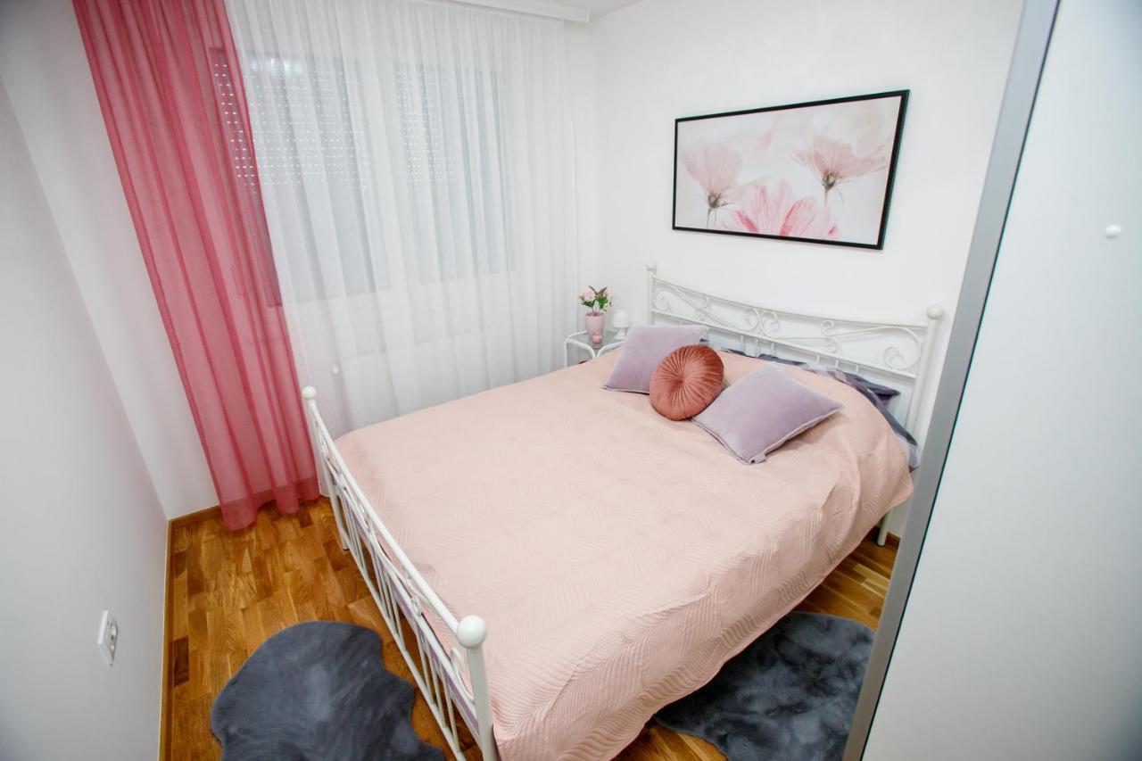 Tik Tak Apartman Subotica Exterior foto